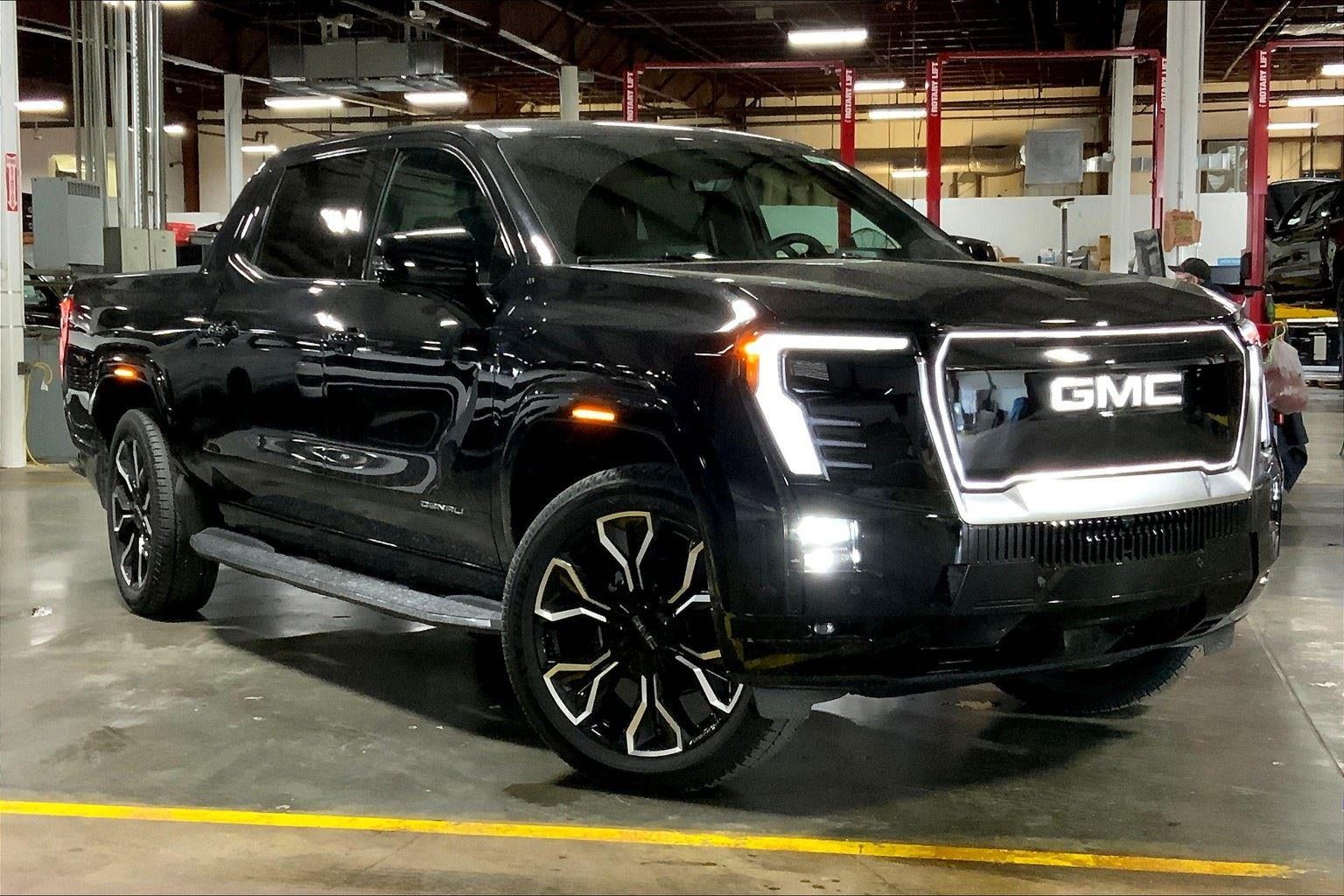 2025 GMC Sierra EV Max Range Denali
