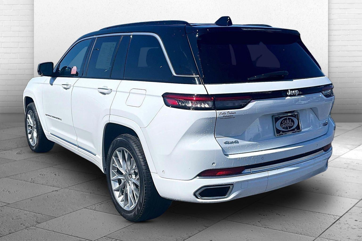 2024 Jeep Grand Cherokee Summit