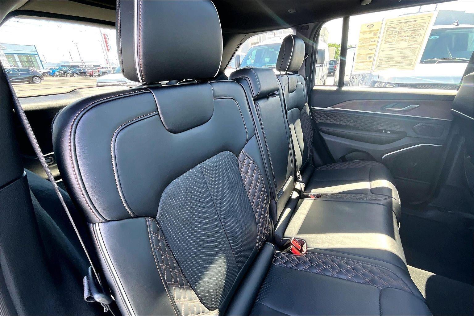 2024 Jeep Grand Cherokee Summit