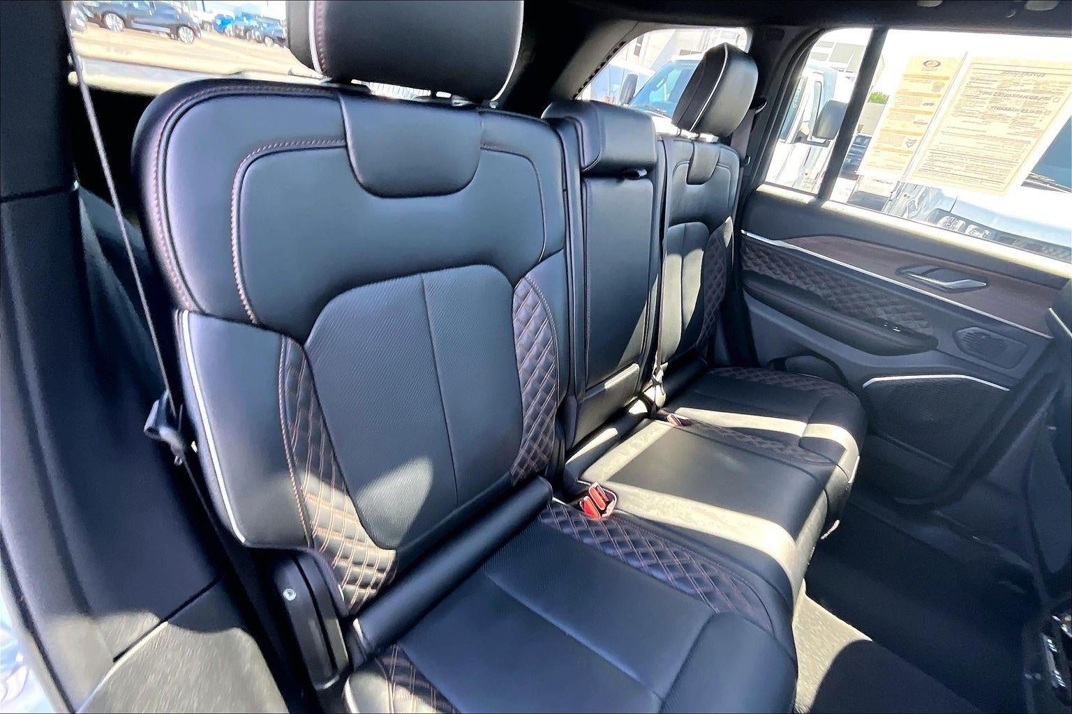 2024 Jeep Grand Cherokee Summit