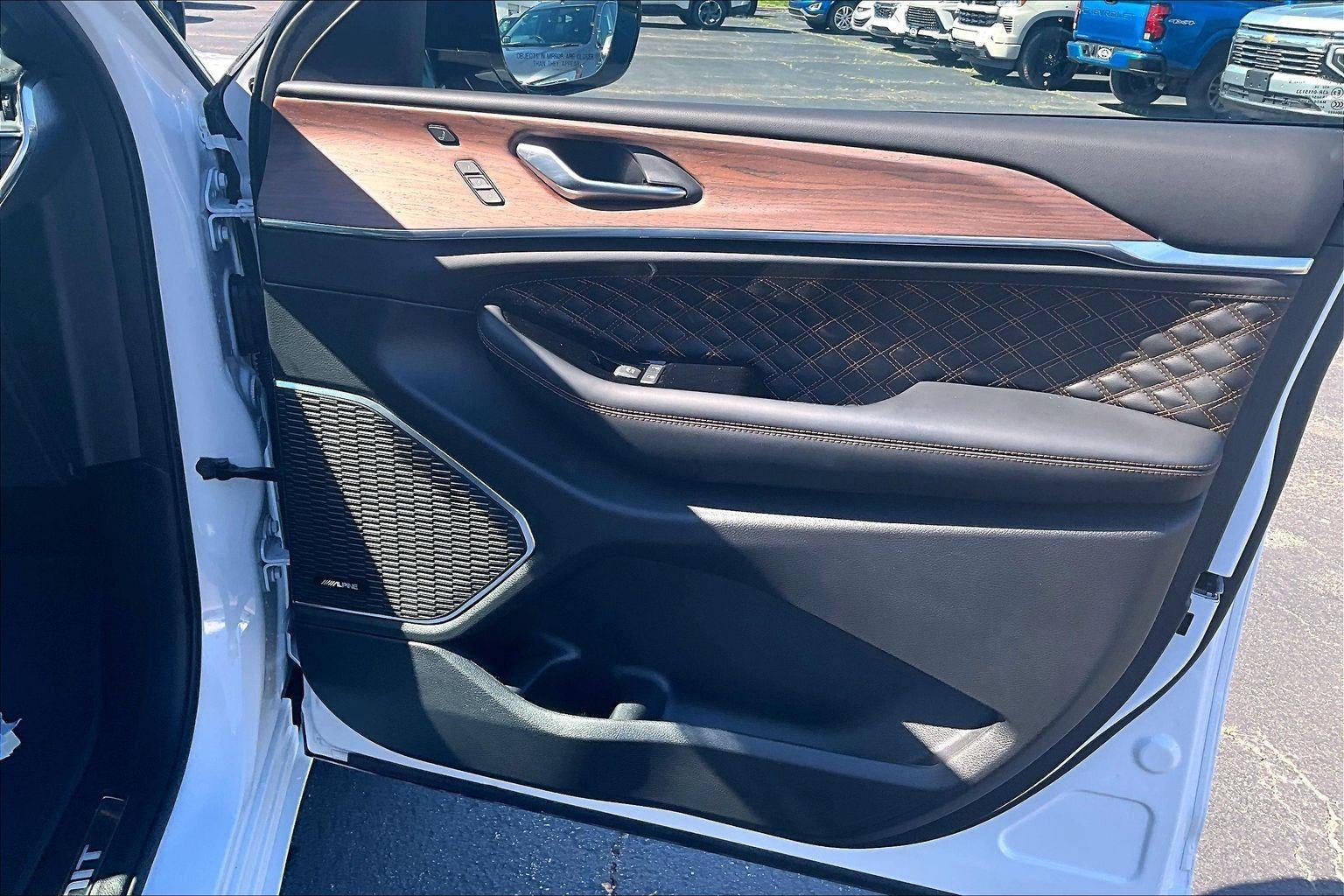 2024 Jeep Grand Cherokee Summit