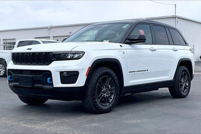 2024 Jeep Grand Cherokee 4xe Trailhawk