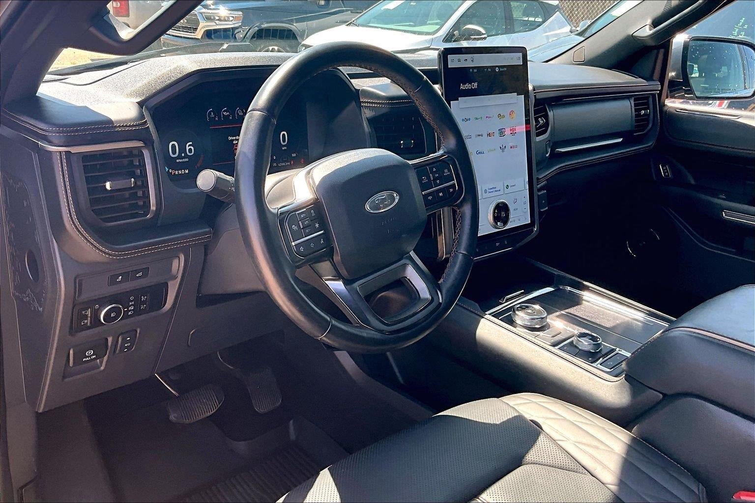 2023 Ford Expedition Platinum