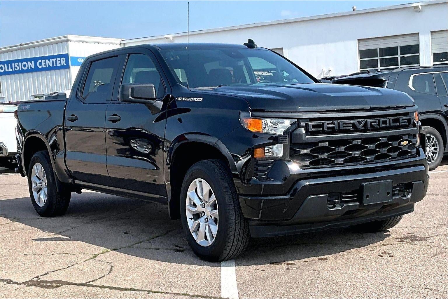 2023 Chevrolet Silverado 1500 Custom