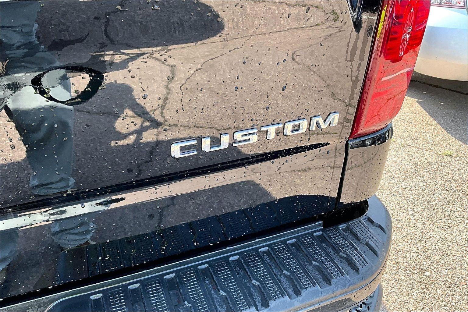 2023 Chevrolet Silverado 1500 Custom