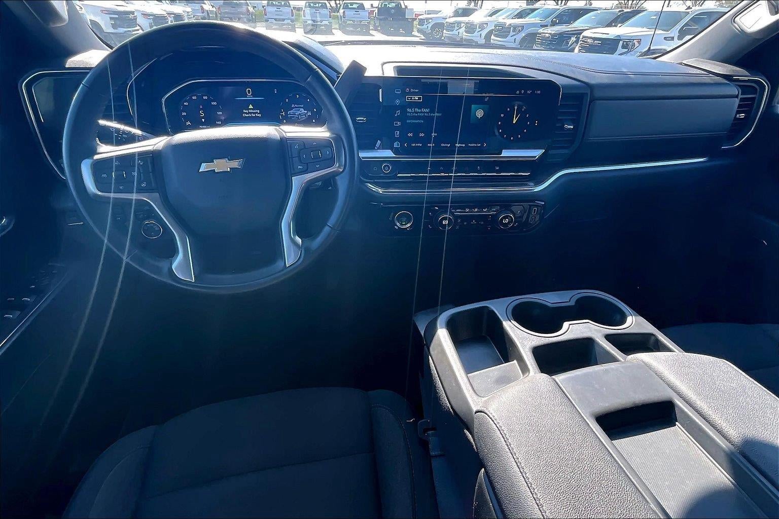 2024 Chevrolet Silverado 1500 LT (2FL)