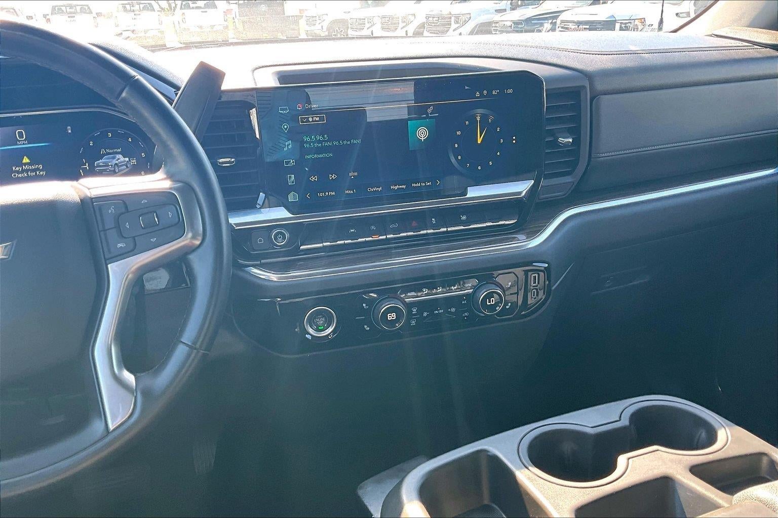2024 Chevrolet Silverado 1500 LT (2FL)