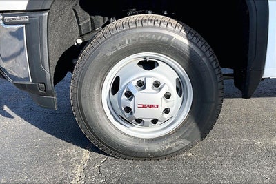 2026 GMC Sierra 3500 HD Chassis Cab Pro