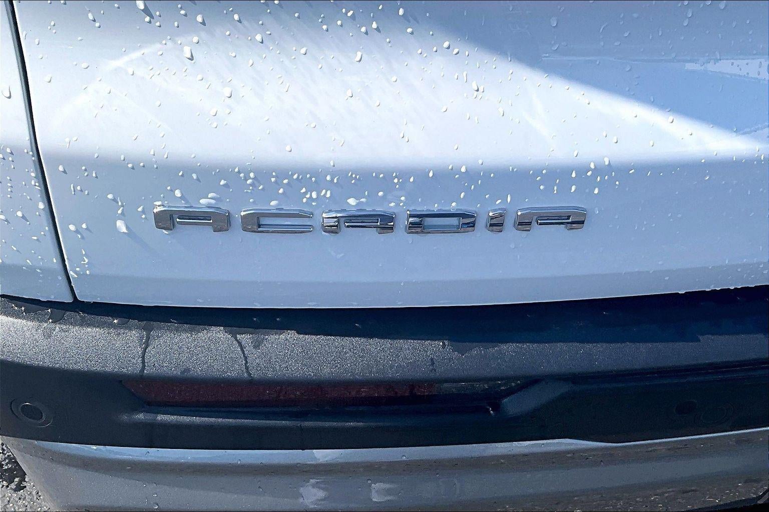 2025 GMC Acadia Elevation