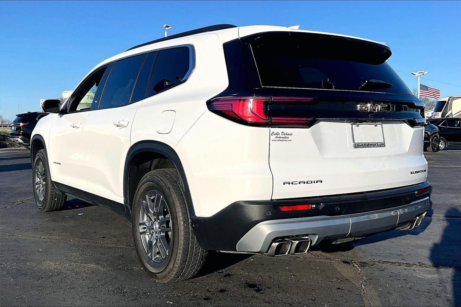 2025 GMC Acadia Elevation