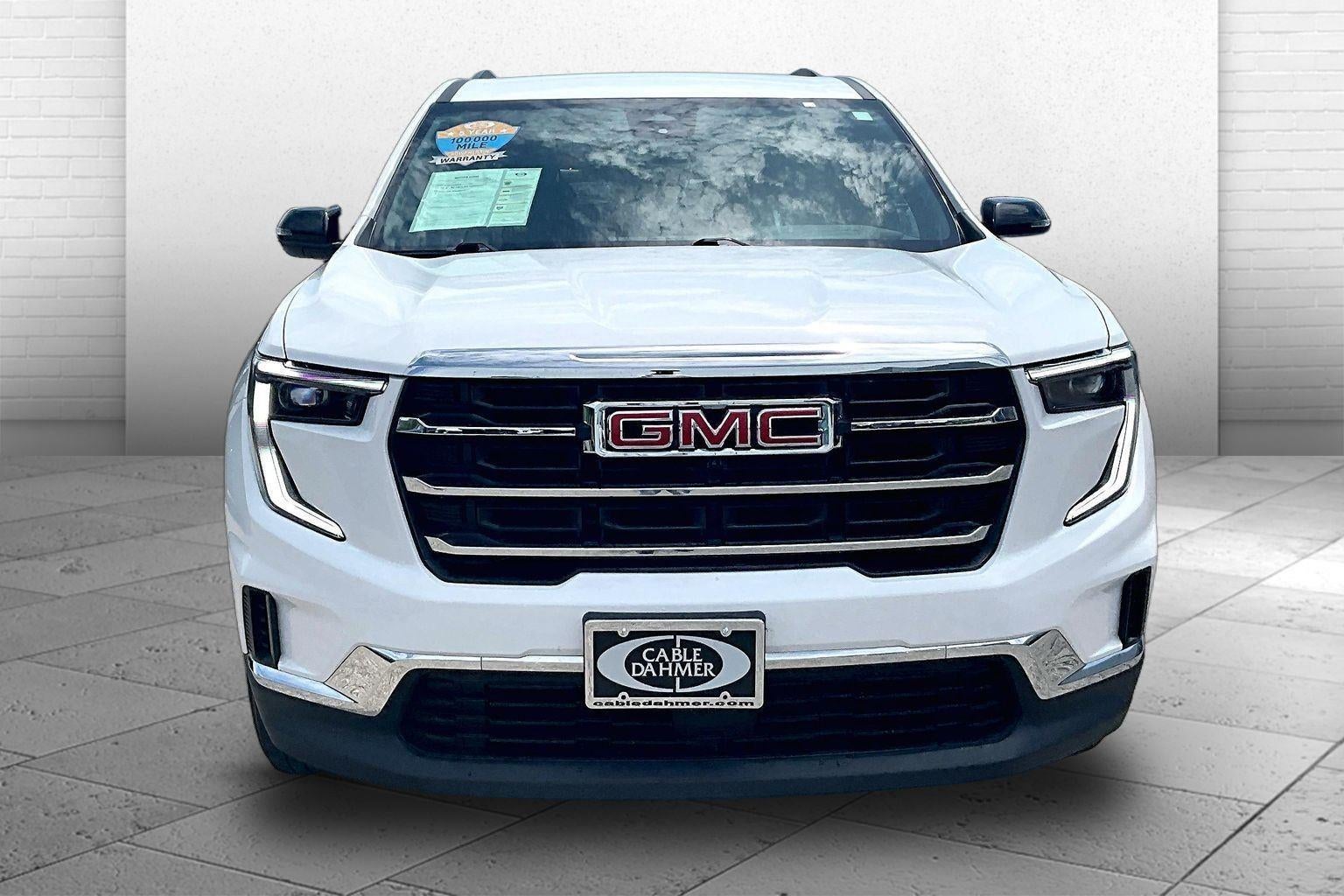 2025 GMC Acadia Elevation