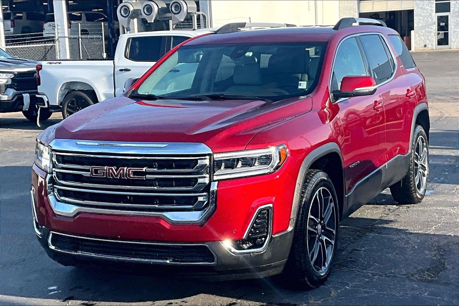 2022 GMC Acadia SLT