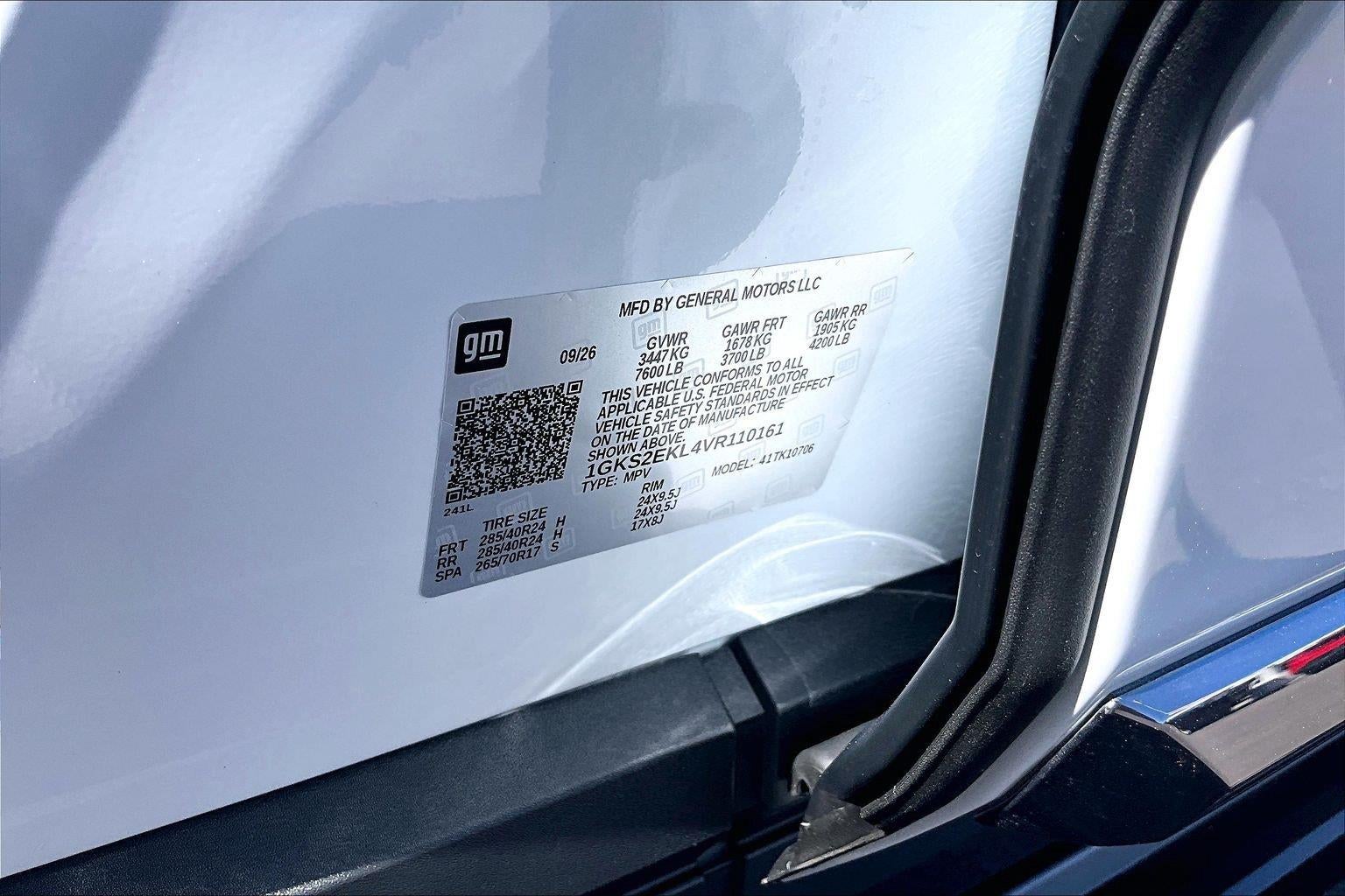 2027 GMC Yukon Denali Ultimate - Photo 13