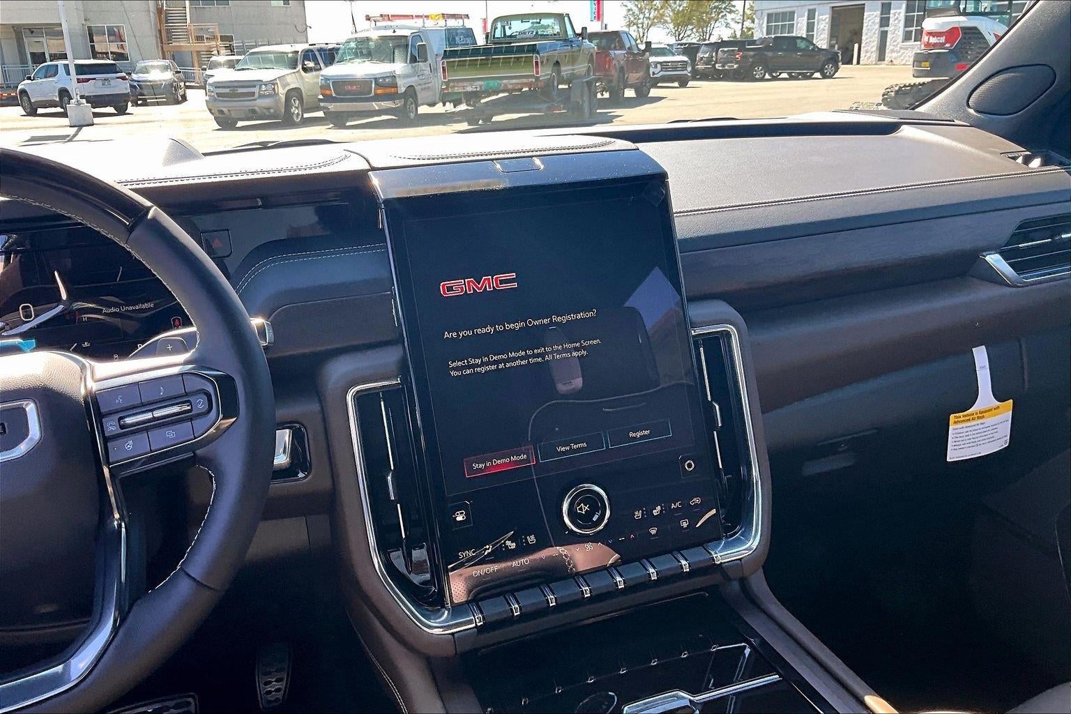 2027 GMC Yukon Denali Ultimate - Photo 6