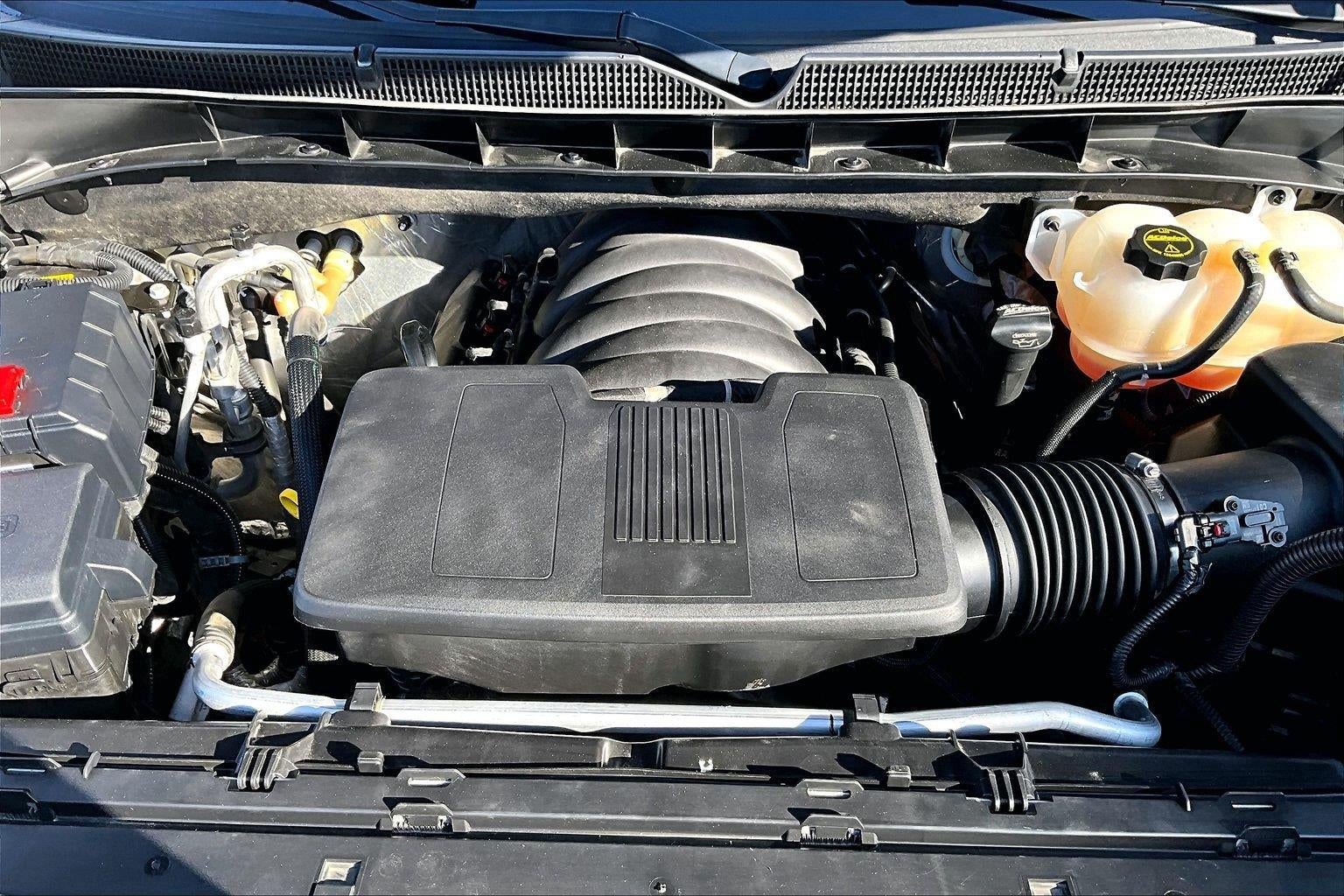 2024 GMC Yukon XL SLT