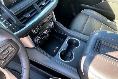 2024 GMC Yukon XL SLT