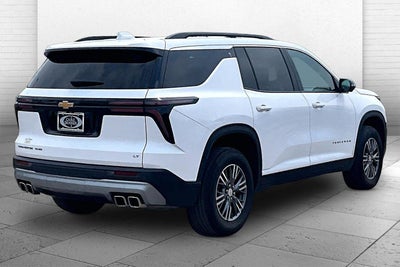 2024 Chevrolet Traverse LT