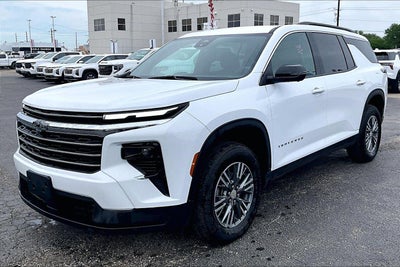 2024 Chevrolet Traverse LT