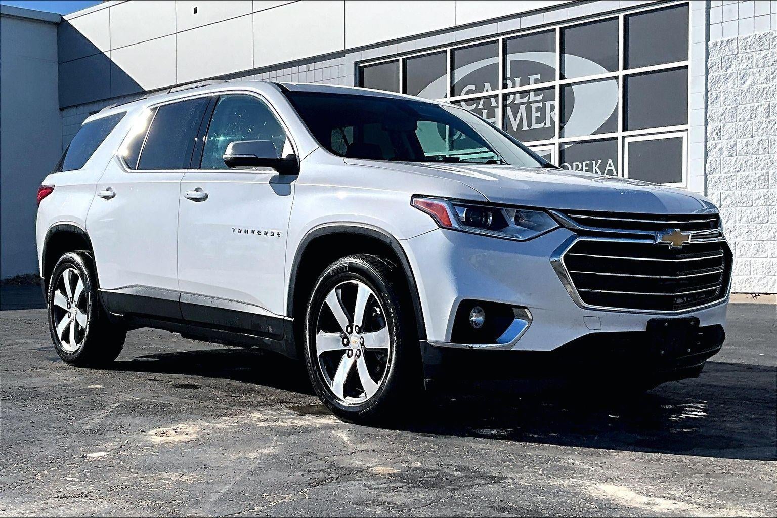 2021 Chevrolet Traverse LT Leather