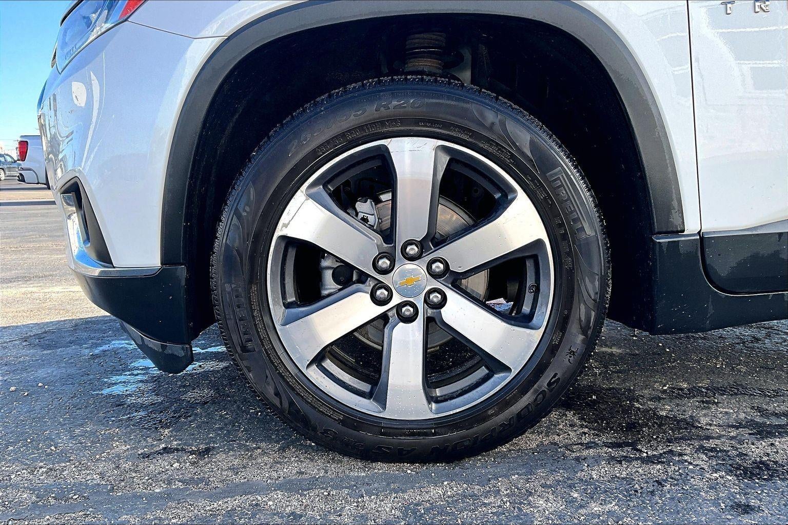 2021 Chevrolet Traverse LT Leather