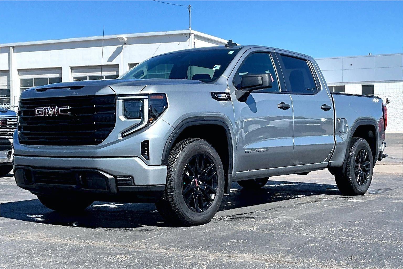2025 GMC Sierra 1500 Pro