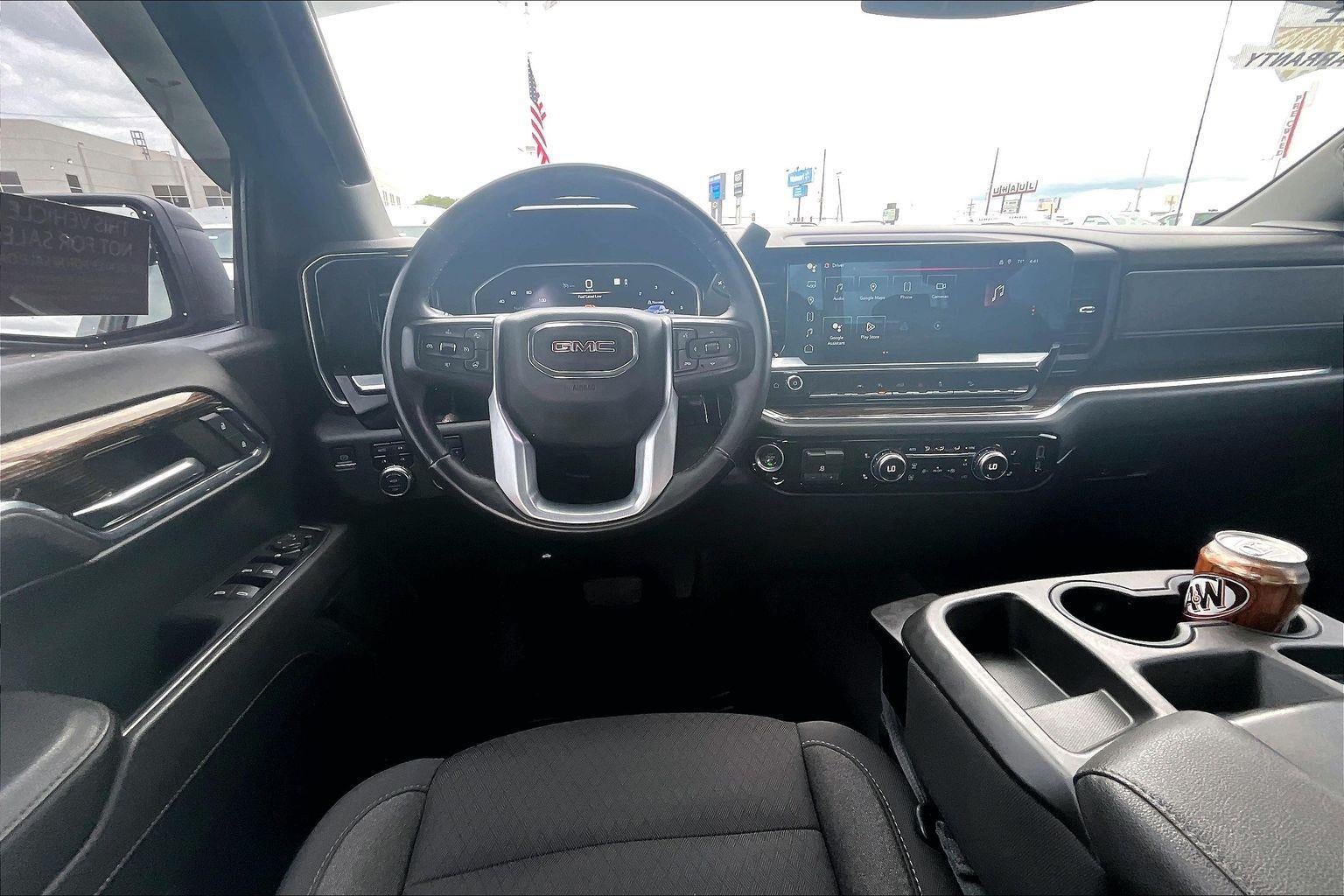 2023 GMC Sierra 1500 Elevation