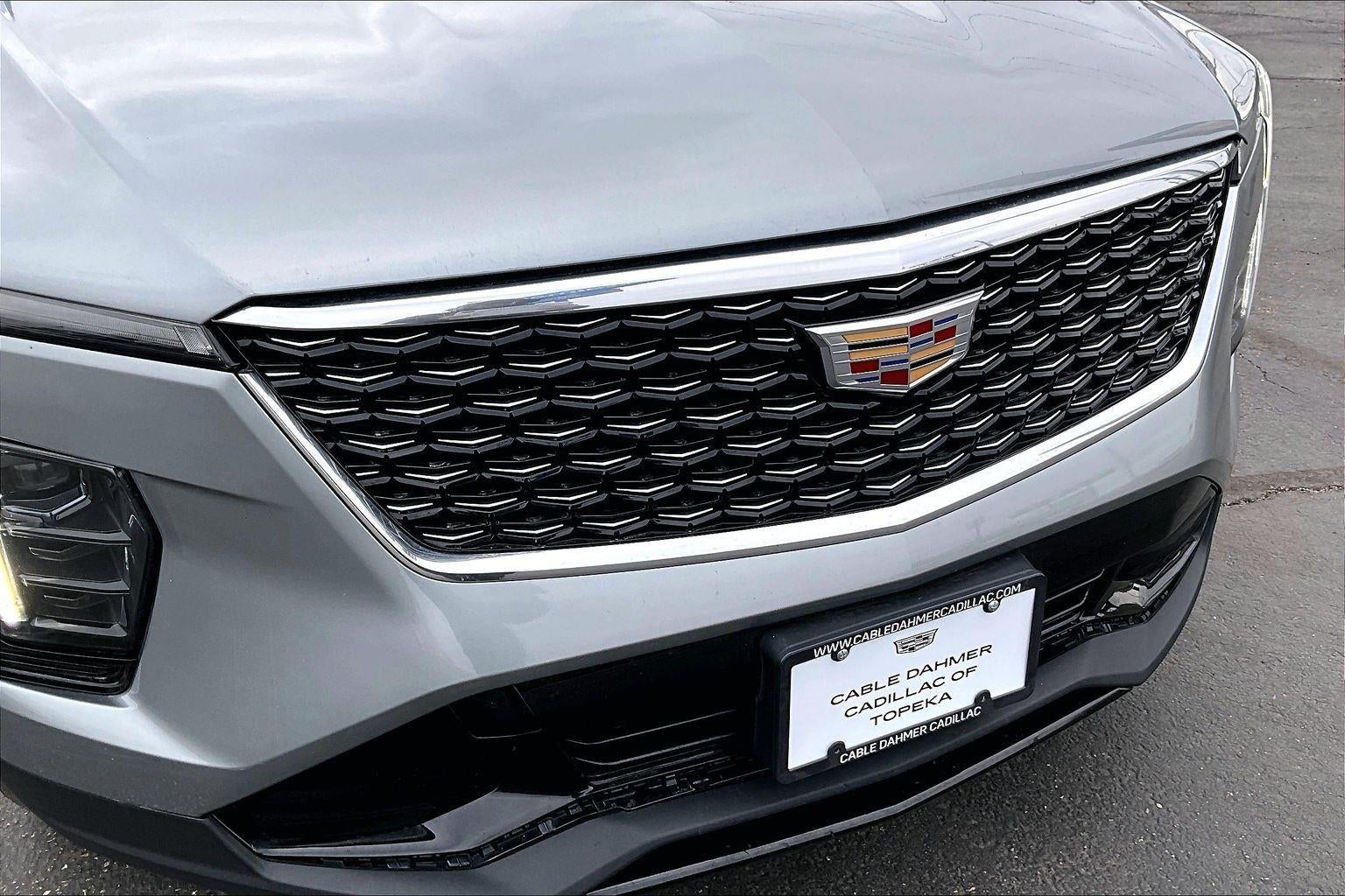 2024 Cadillac XT4 Premium Luxury