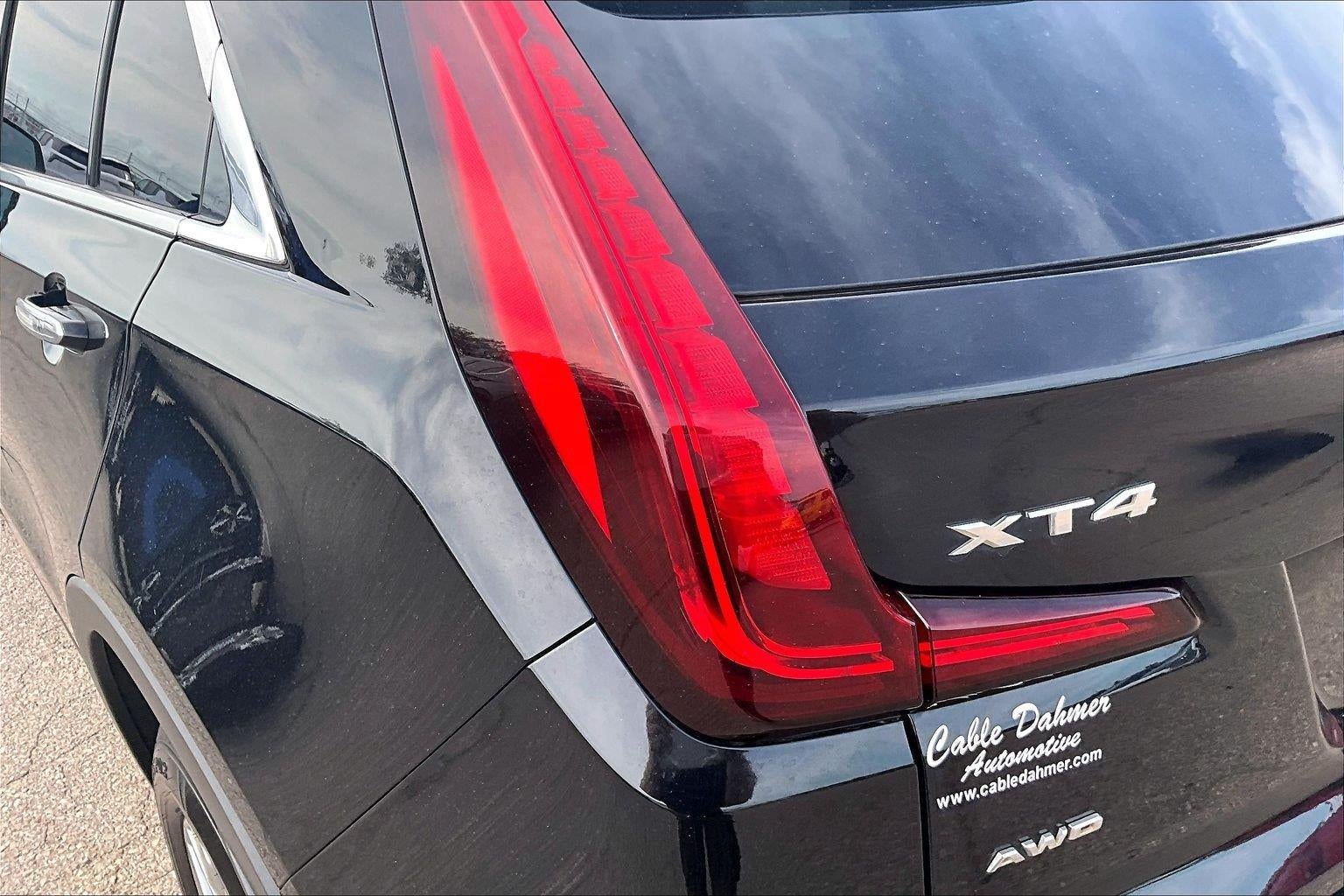 2024 Cadillac XT4 Premium Luxury