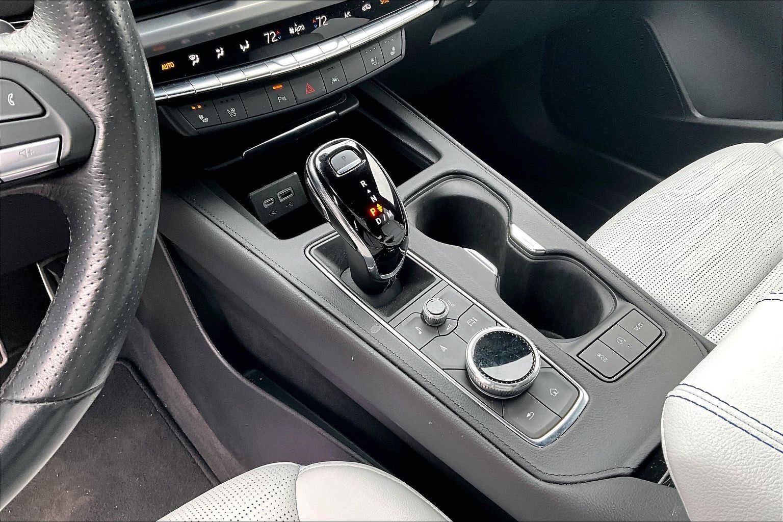 2024 Cadillac XT4 Sport