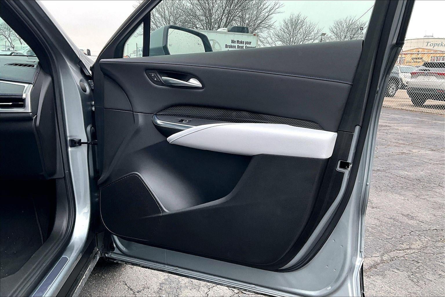 2024 Cadillac XT4 Sport