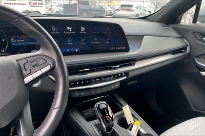 2024 Cadillac XT4 Sport