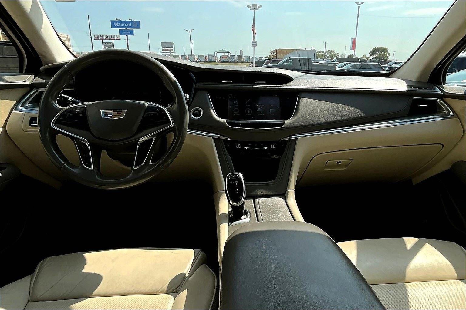 2019 Cadillac XT5 Luxury AWD