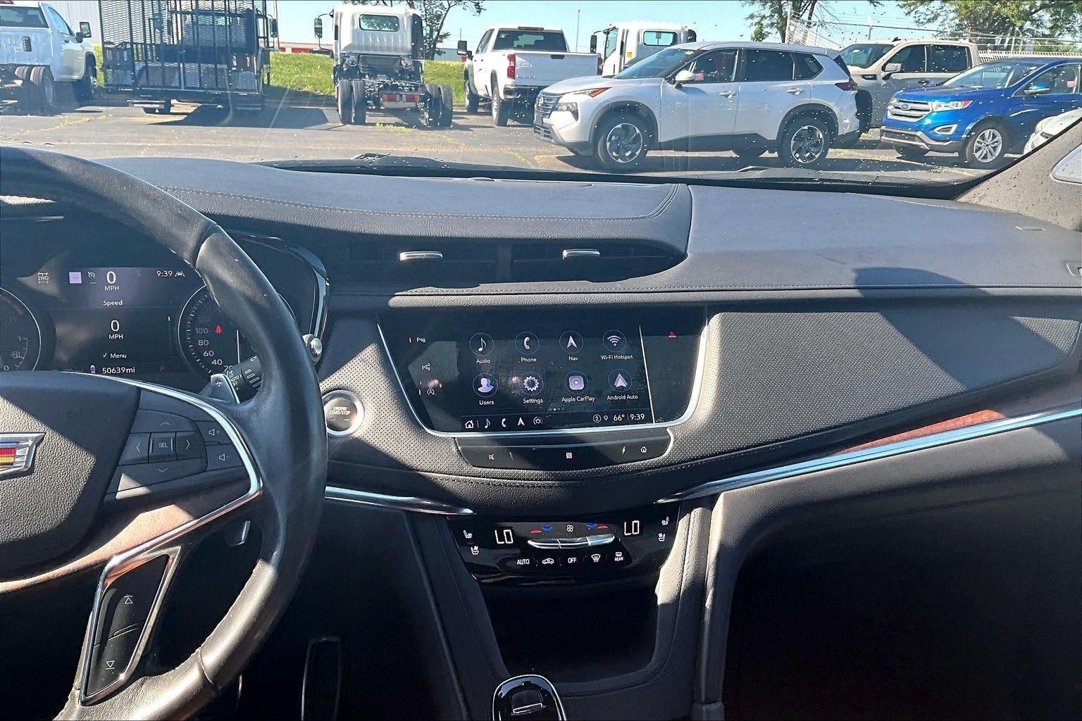 2021 Cadillac XT5 AWD Sport