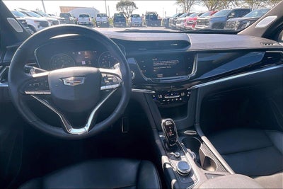 2024 Cadillac XT6 Sport