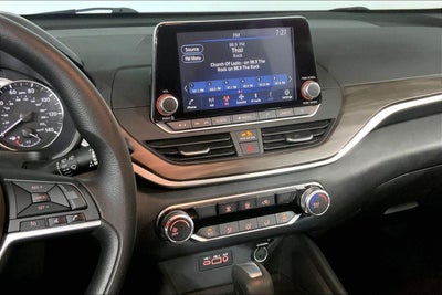 2025 Nissan Altima SV