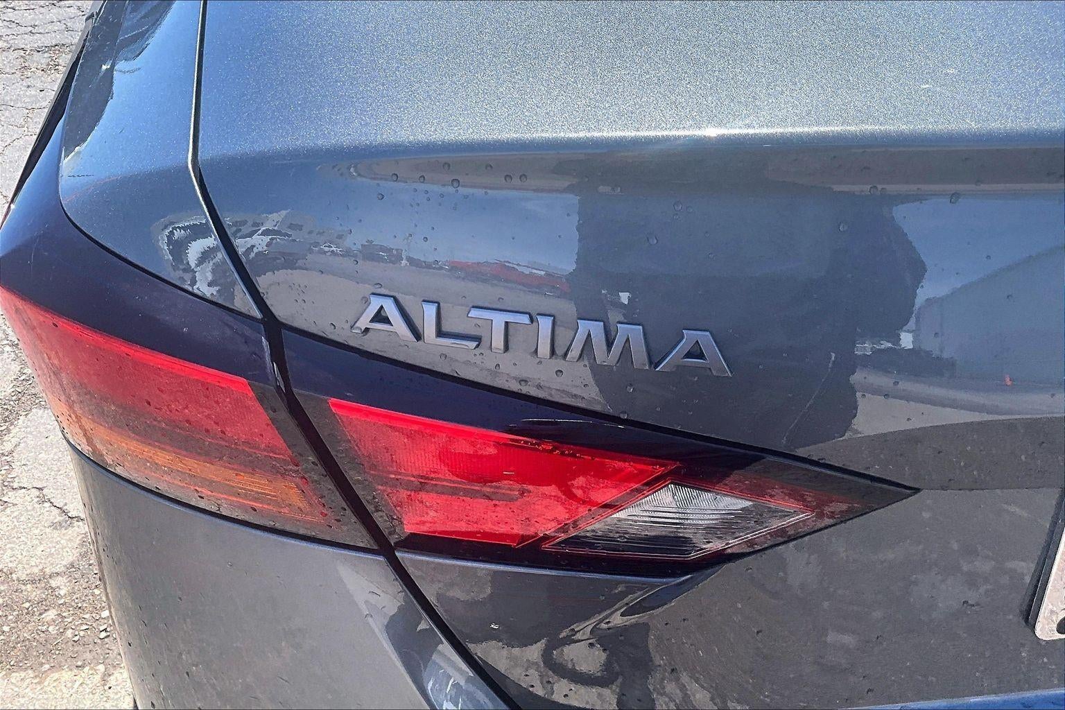 2025 Nissan Altima SV