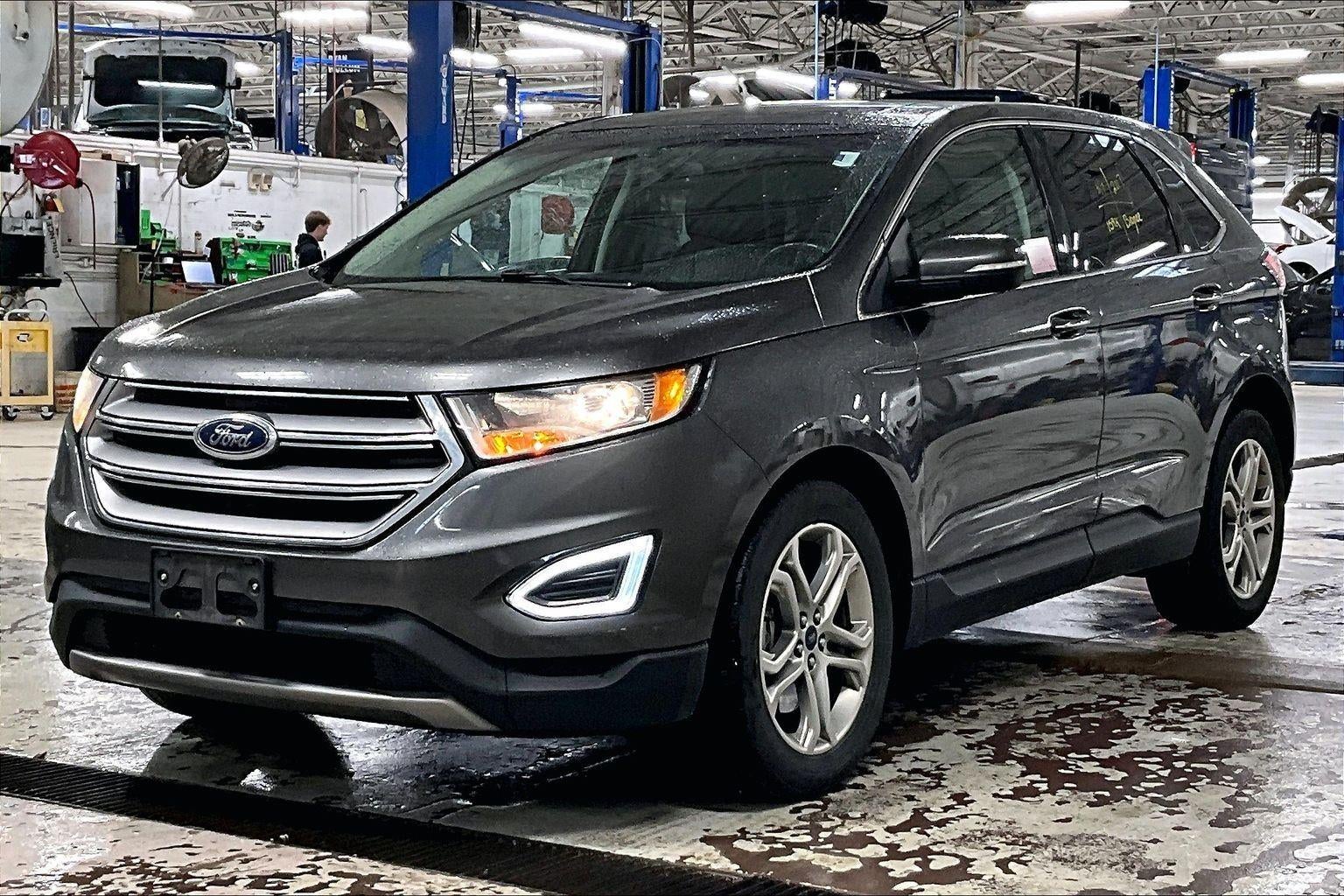 2017 Ford Edge Titanium