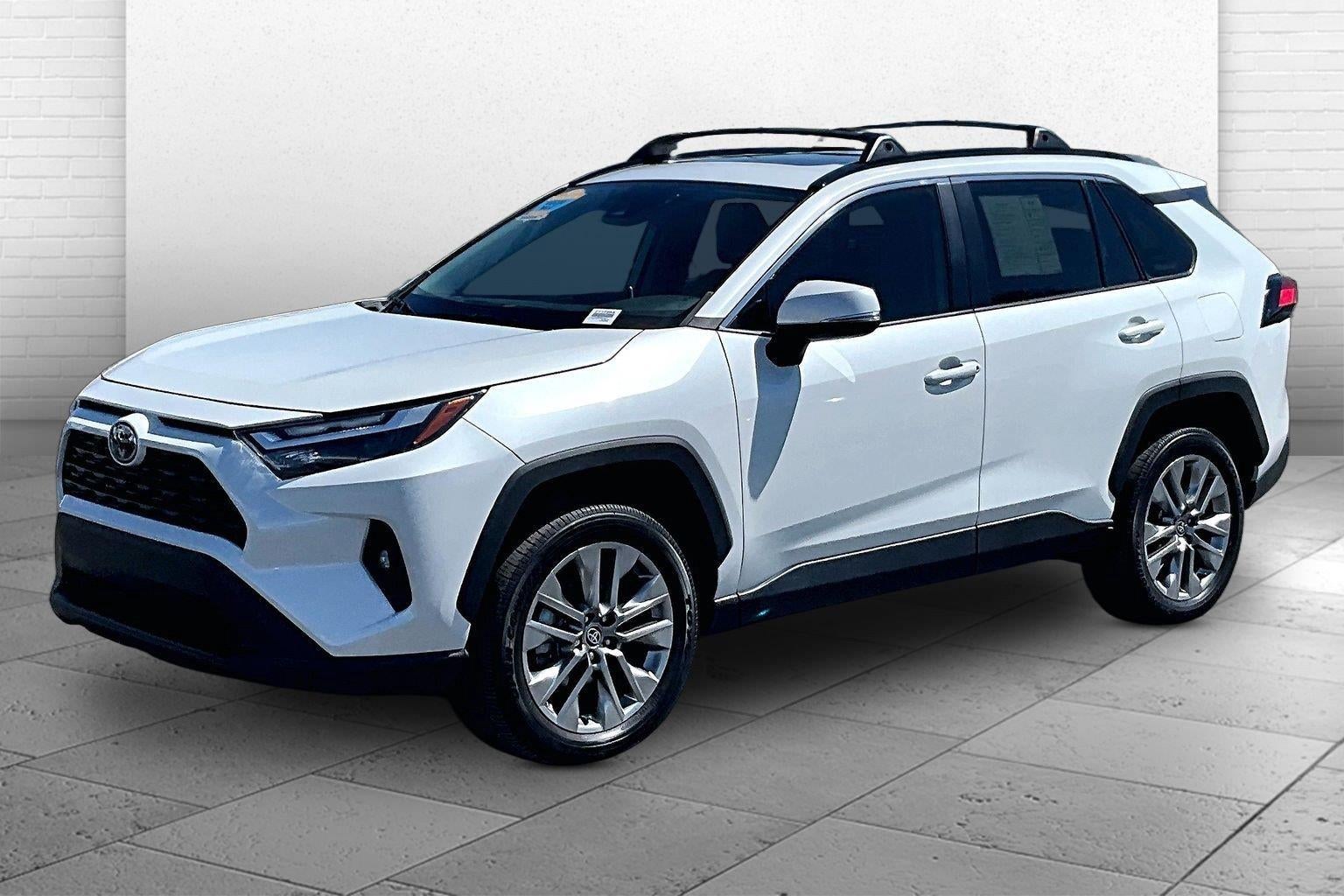 2023 Toyota RAV4 XLE Premium