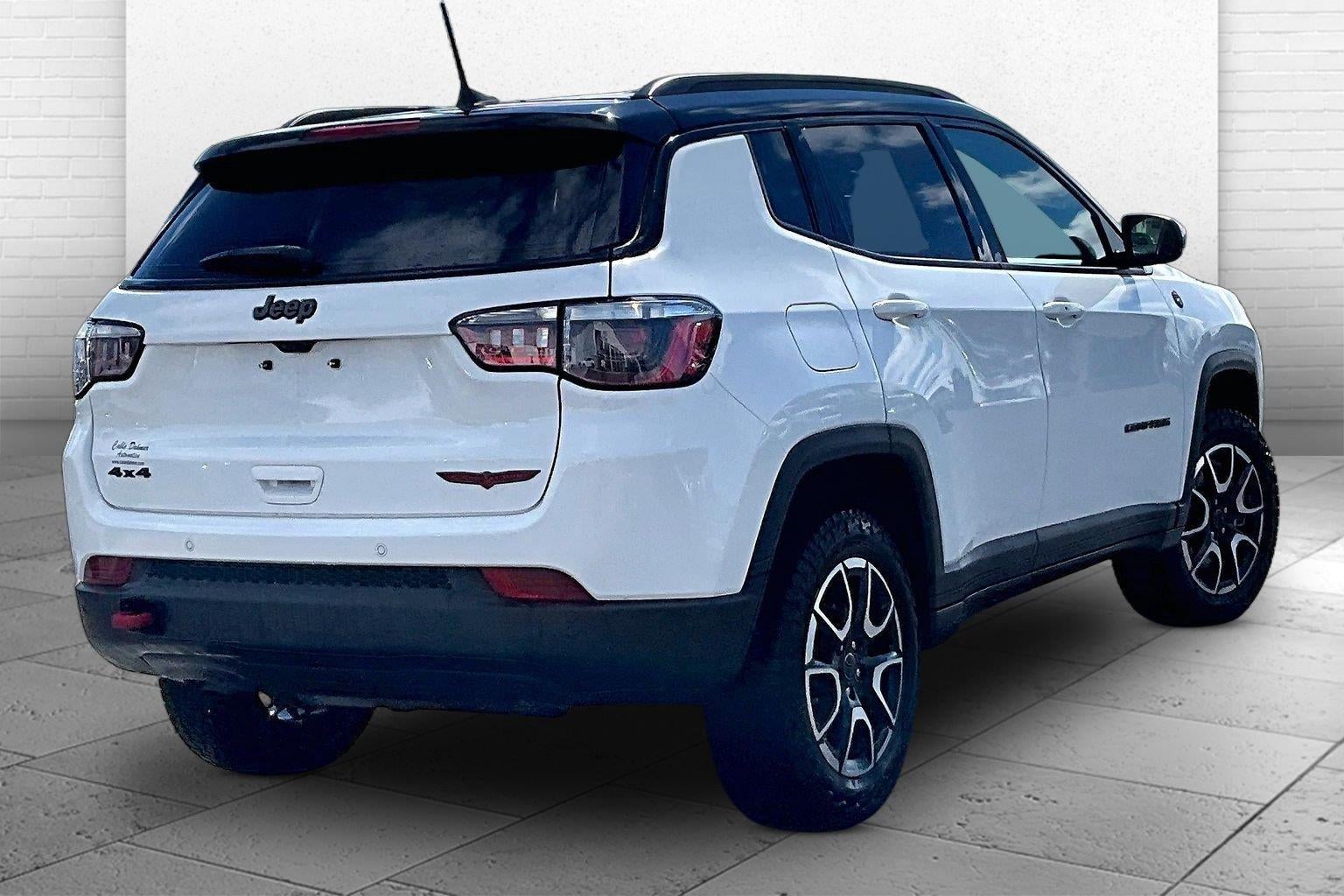 2025 Jeep Compass Trailhawk