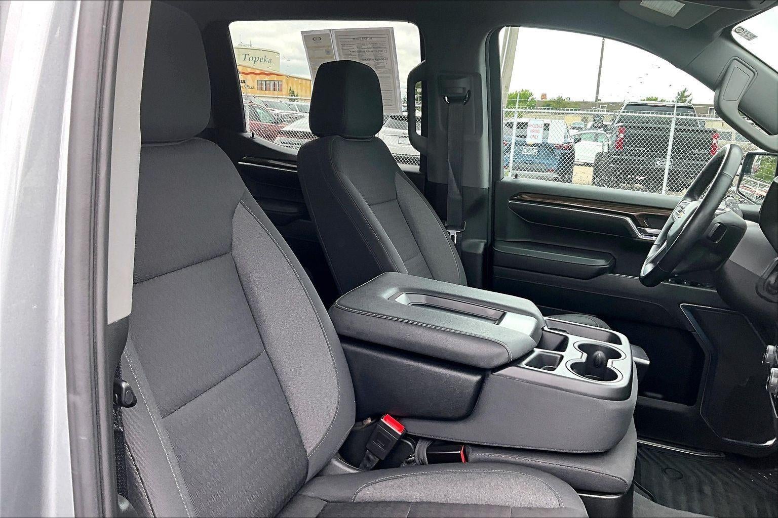 2024 Chevrolet Silverado 1500 LT (2FL)