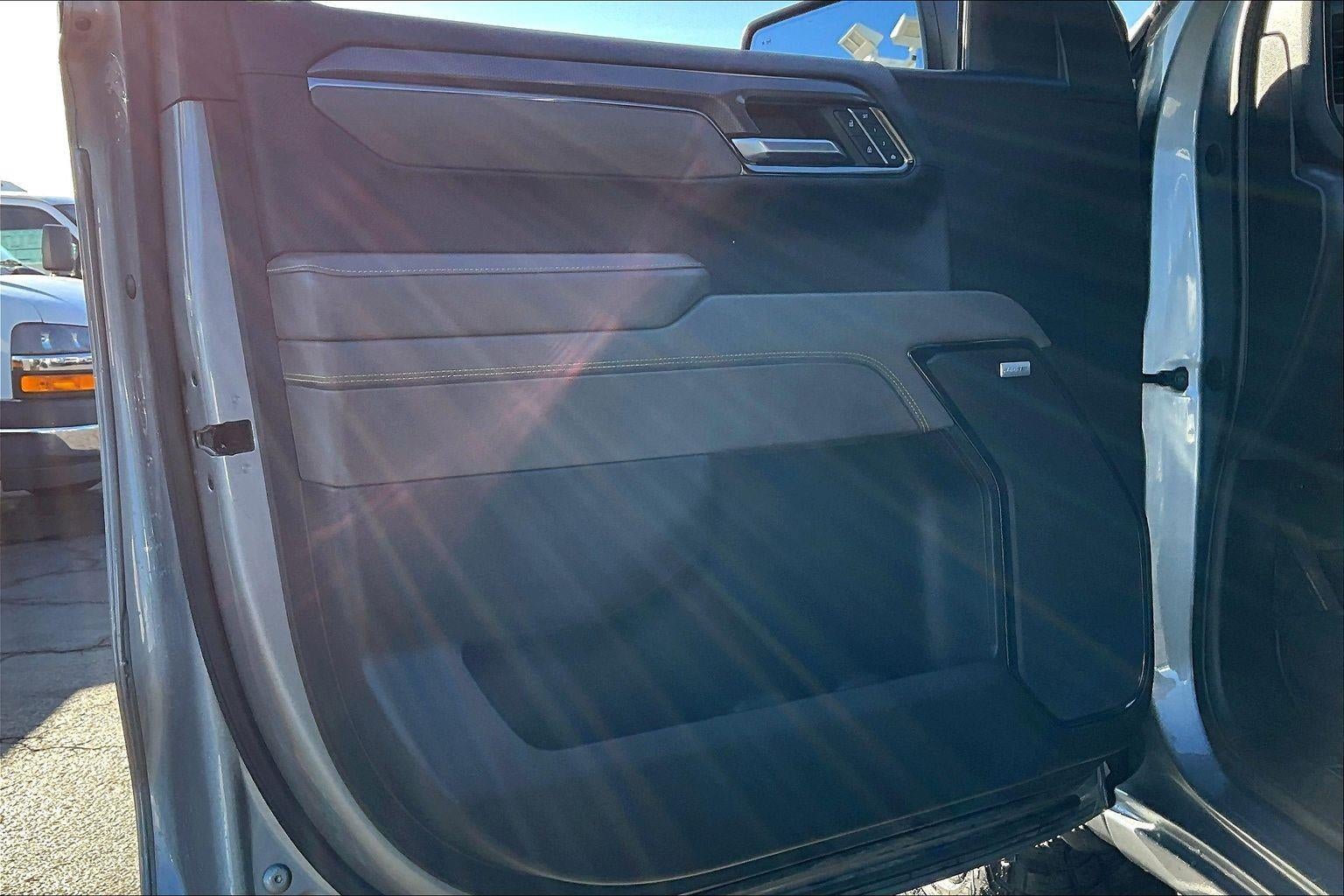 2024 Chevrolet Silverado 1500 ZR2