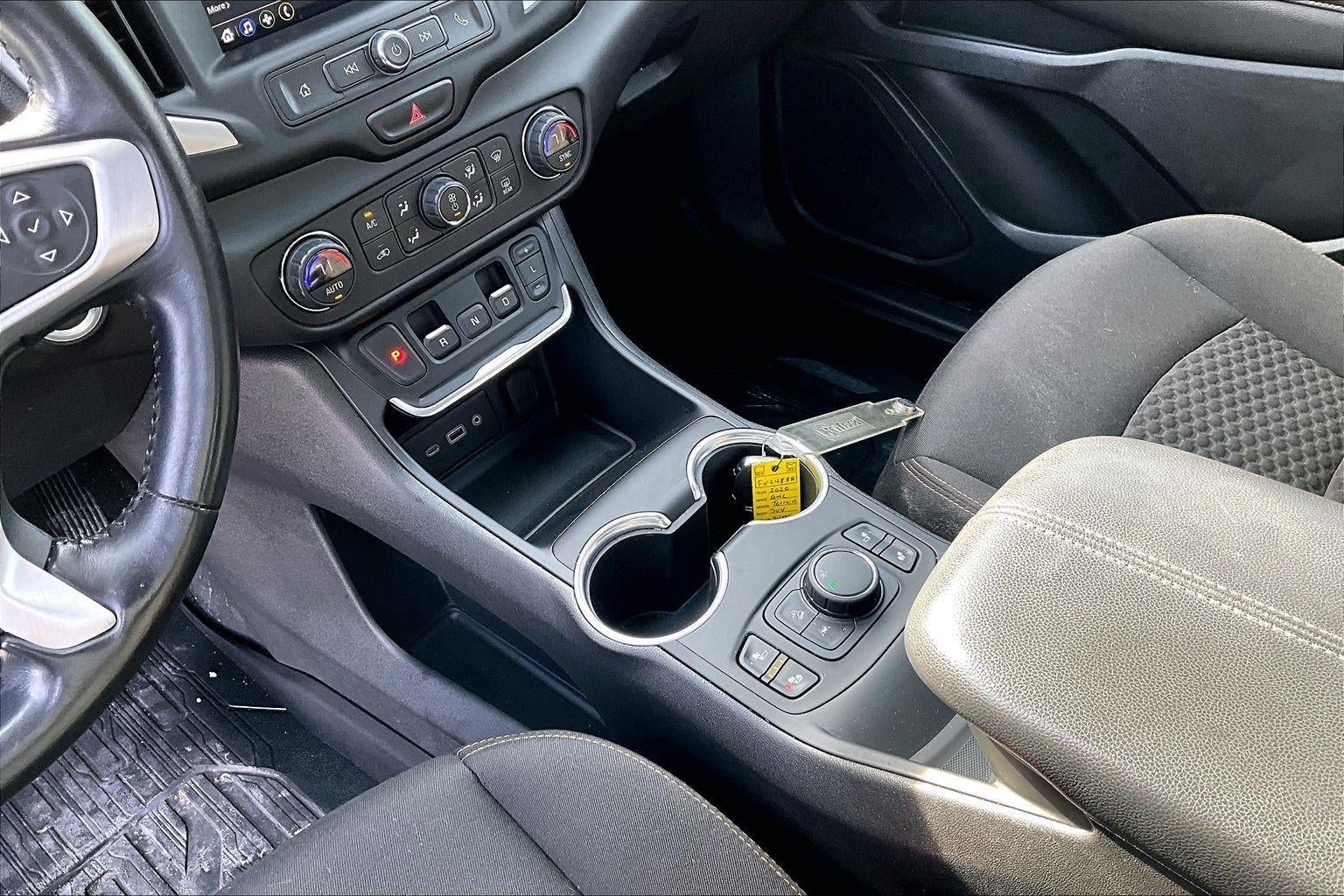 2020 GMC Terrain SLE