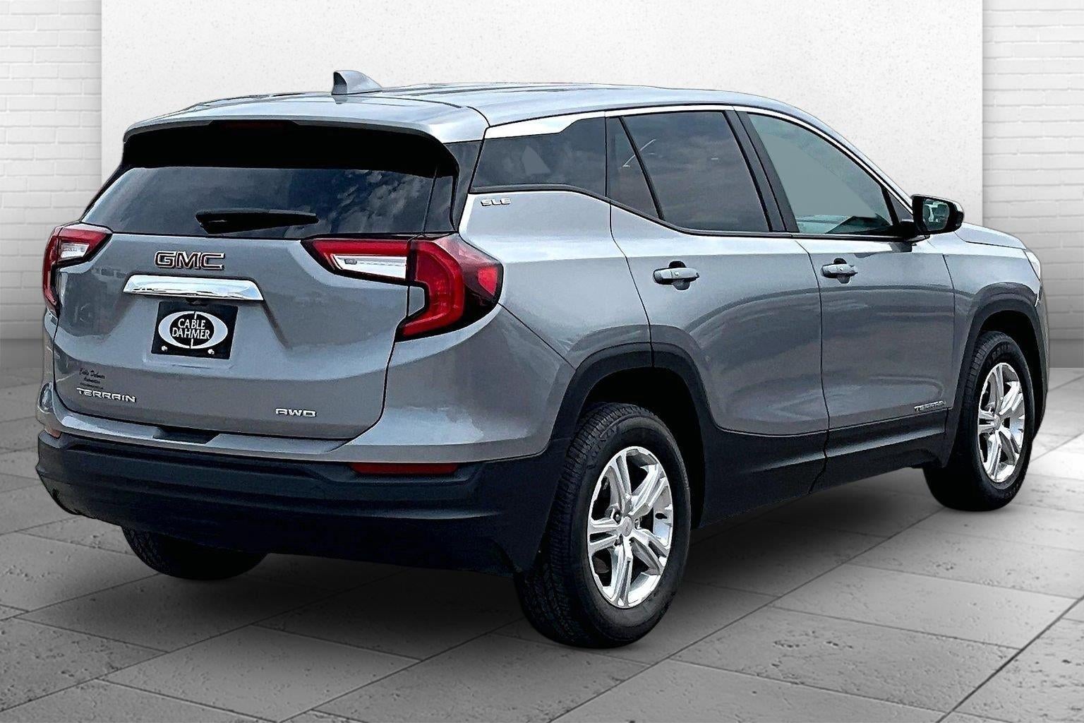 2024 GMC Terrain SLE