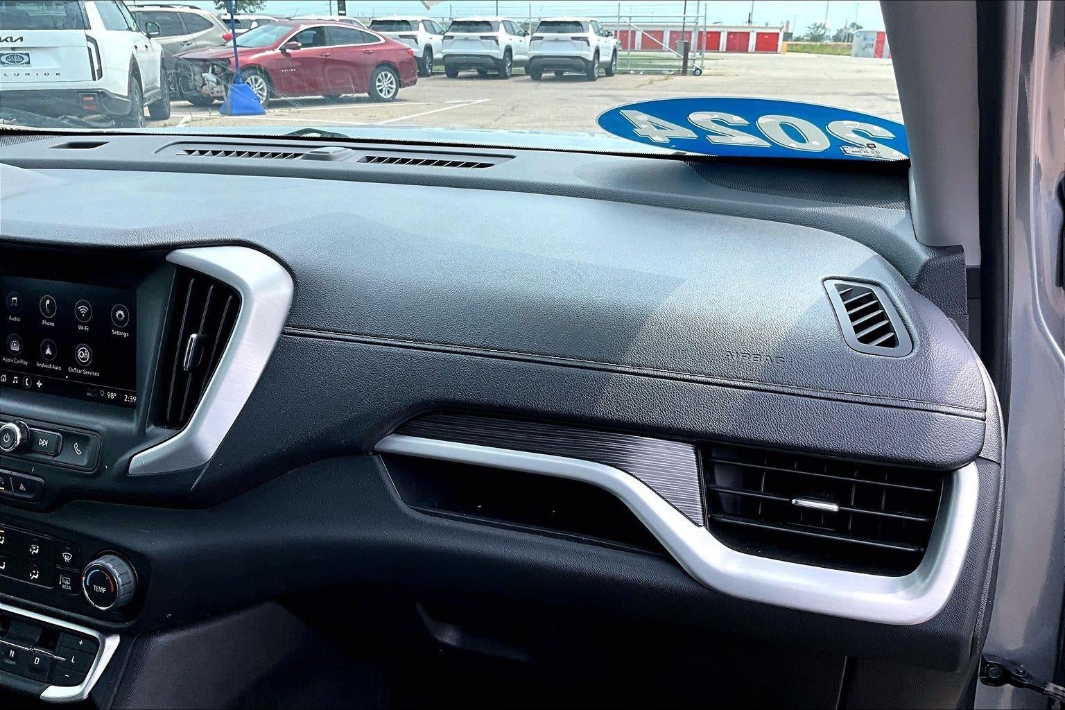 2024 GMC Terrain SLE