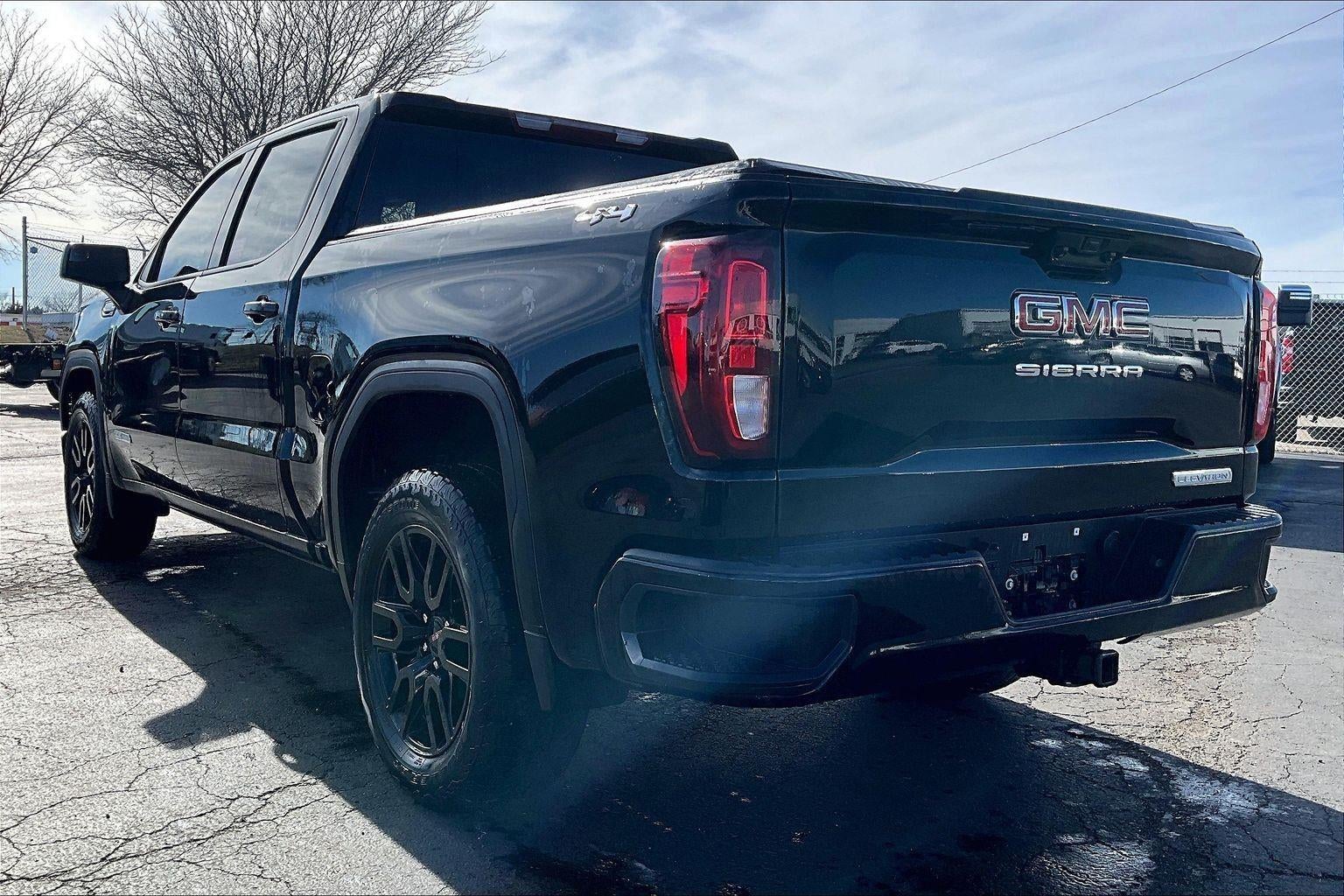 2024 GMC Sierra 1500 Elevation