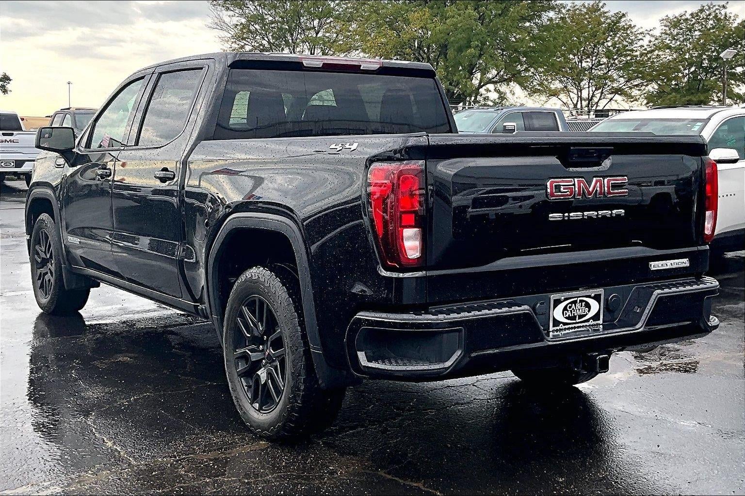 2024 GMC Sierra 1500 Elevation