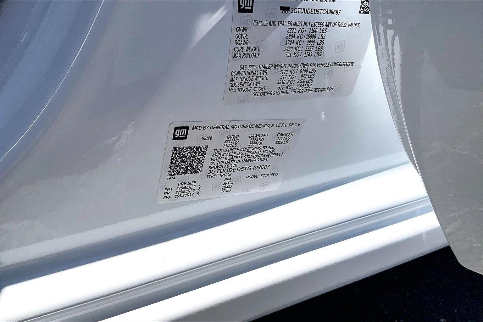 2026 GMC Sierra 1500 SLT - Photo 13