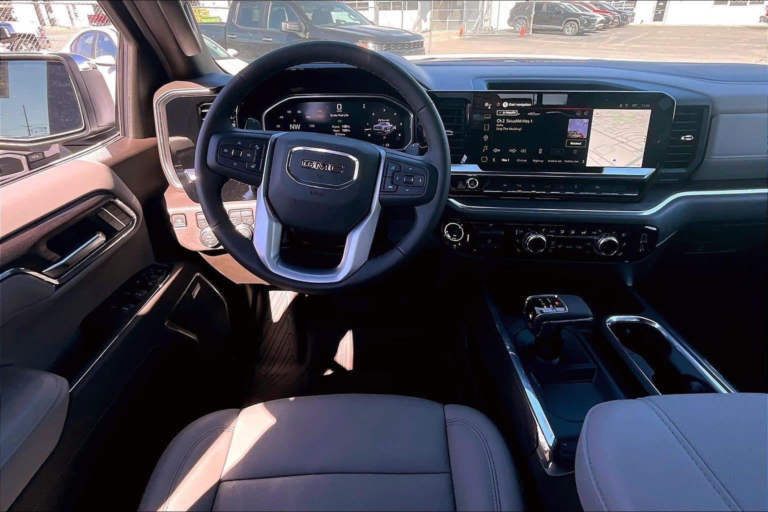 2026 GMC Sierra 1500 SLT - Photo 14
