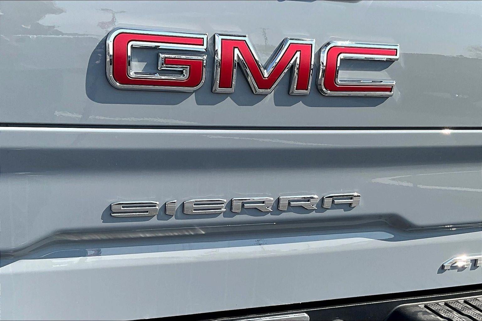 2024 GMC Sierra 1500 AT4X