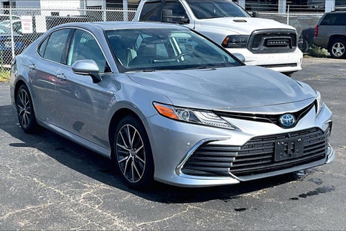 2021 Toyota Camry Hybrid XLE